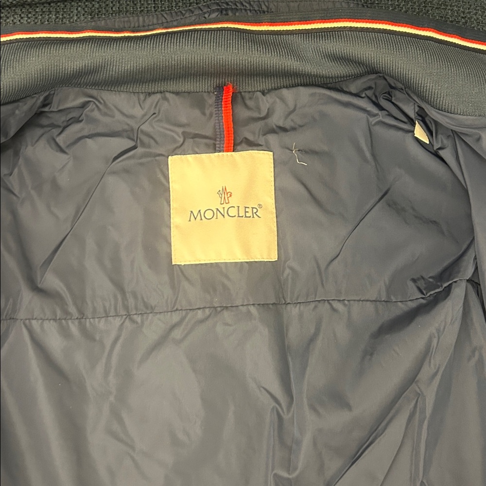 Moncler Men's Navy Windbreaker Size 3 - Picture 5 of 8